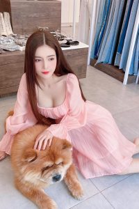 QQlive chia sẻ thông tin về hot girl Lilly Luta